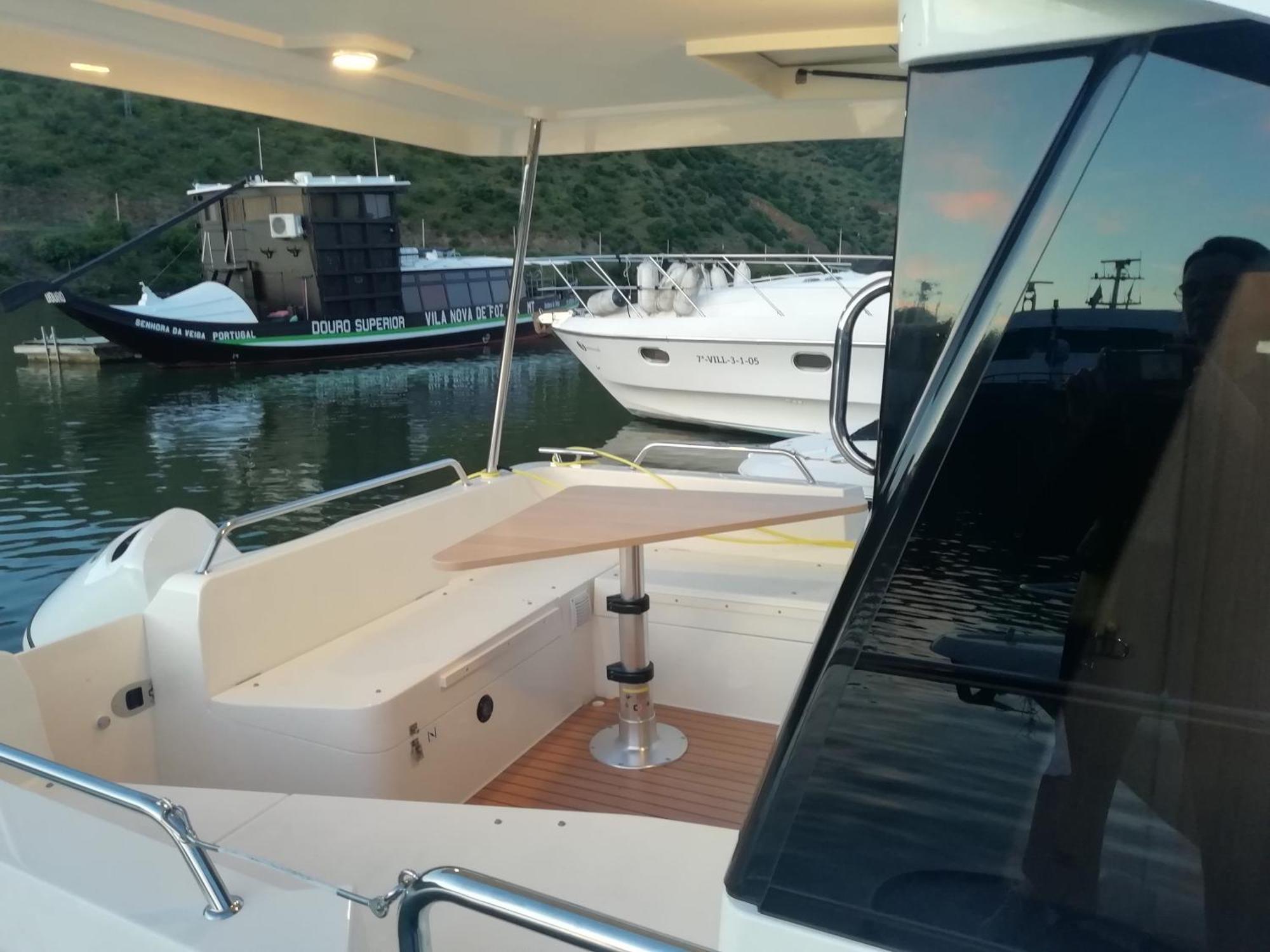 Koolhouse Boat Hotel Vila Nova de Foz Coa Exterior photo
